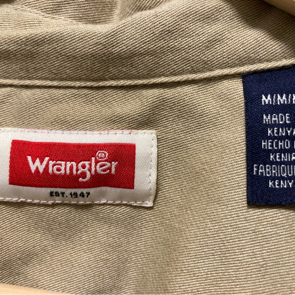 Wrangler Tan Casual Button Down Shirt - Picture 2 of 9